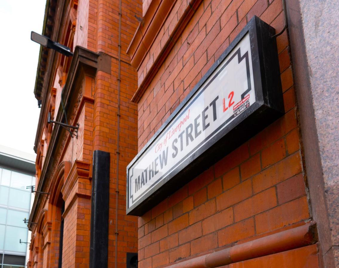 The Cavern Quarter By Ustay *